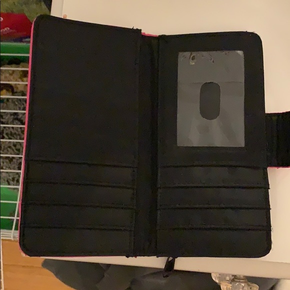 Wallet - Picture 2 of 3